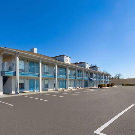 Baymont By Wyndham Selma Hotel Bagian luar foto