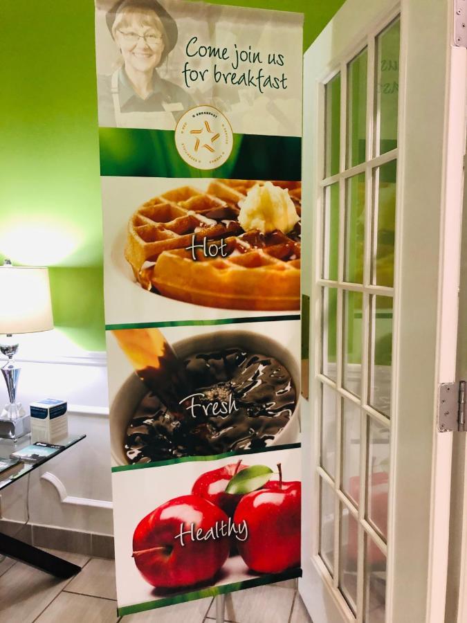 Baymont By Wyndham Selma Hotel Bagian luar foto