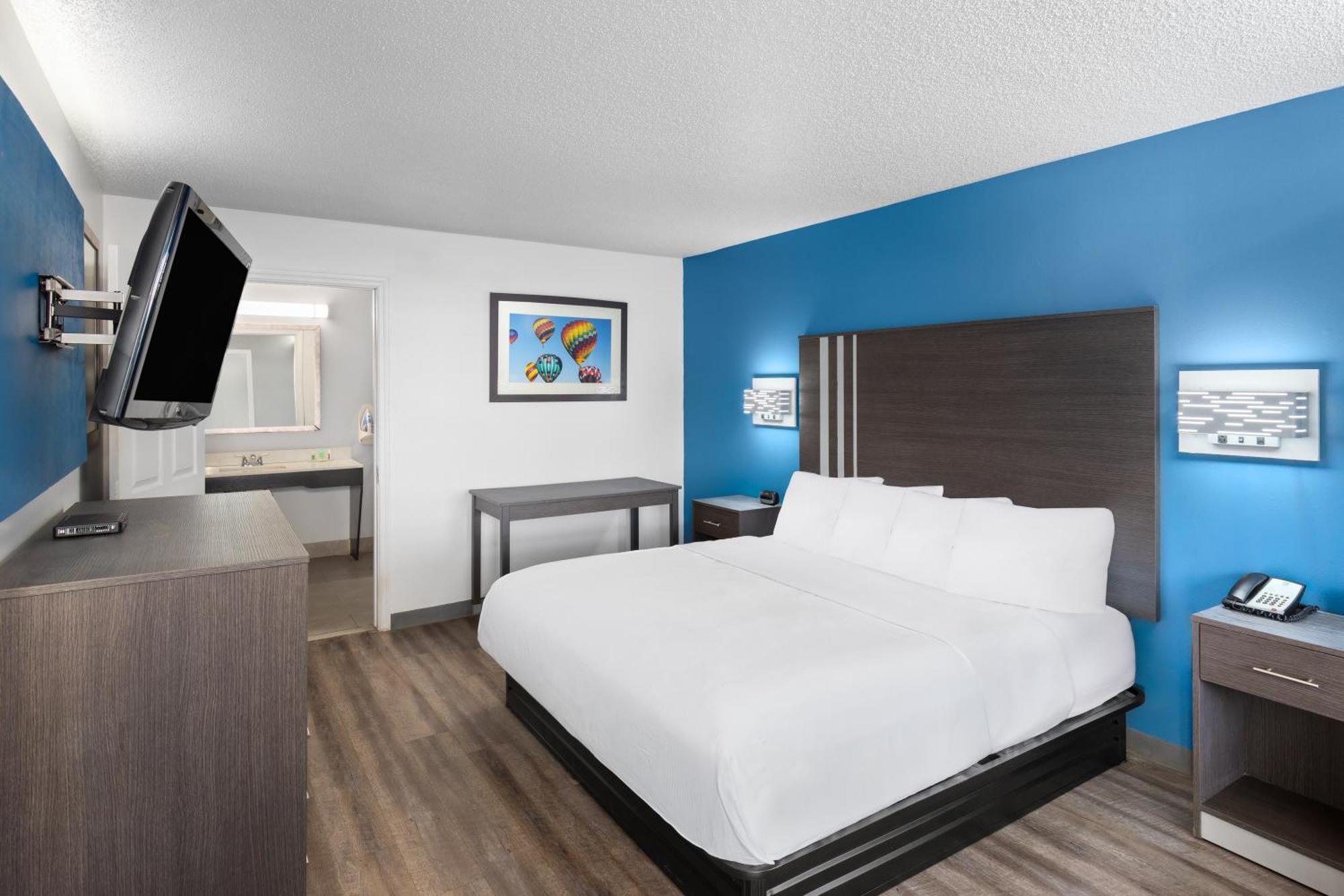 Baymont By Wyndham Selma Hotel Bagian luar foto