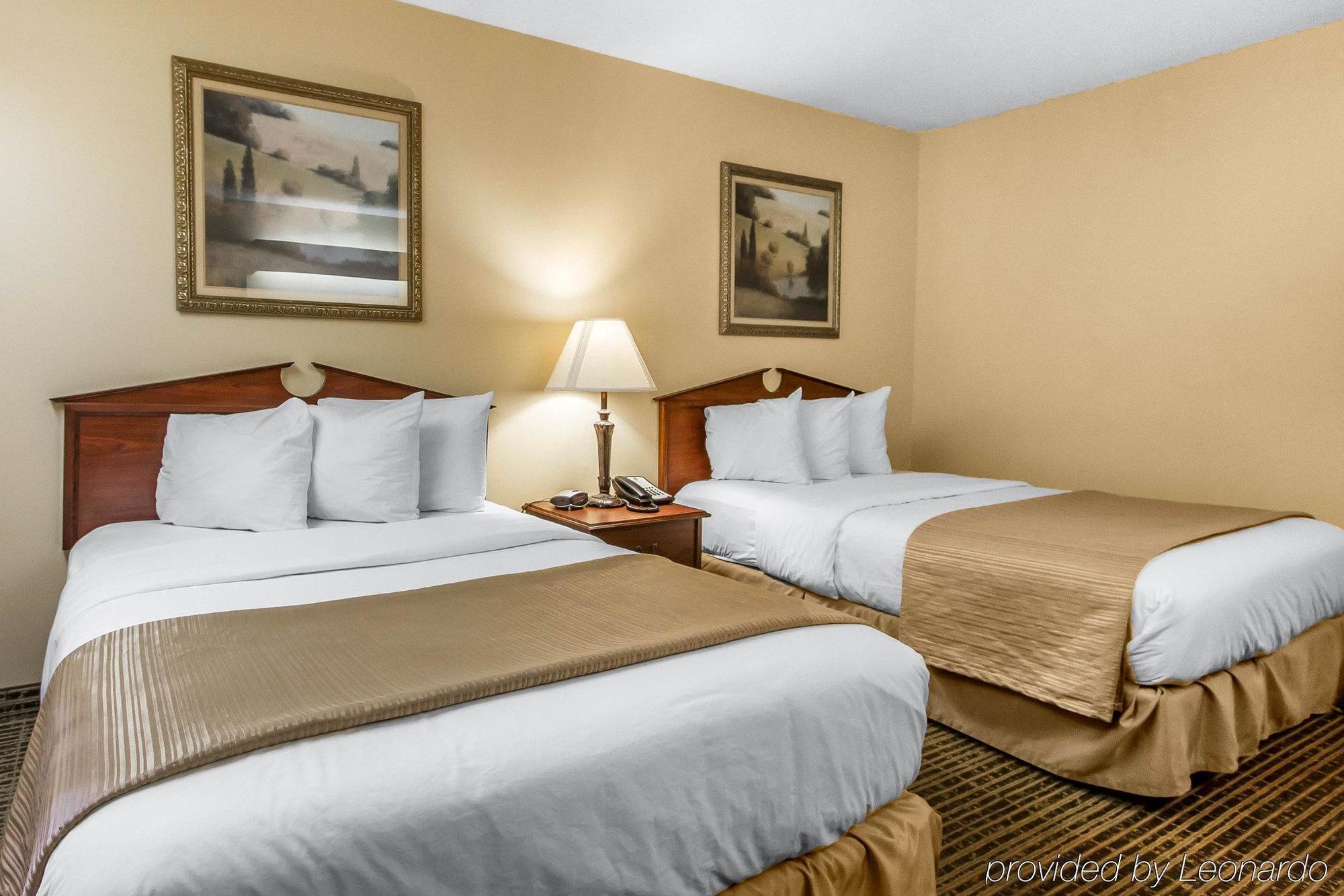 Baymont By Wyndham Selma Hotel Bagian luar foto