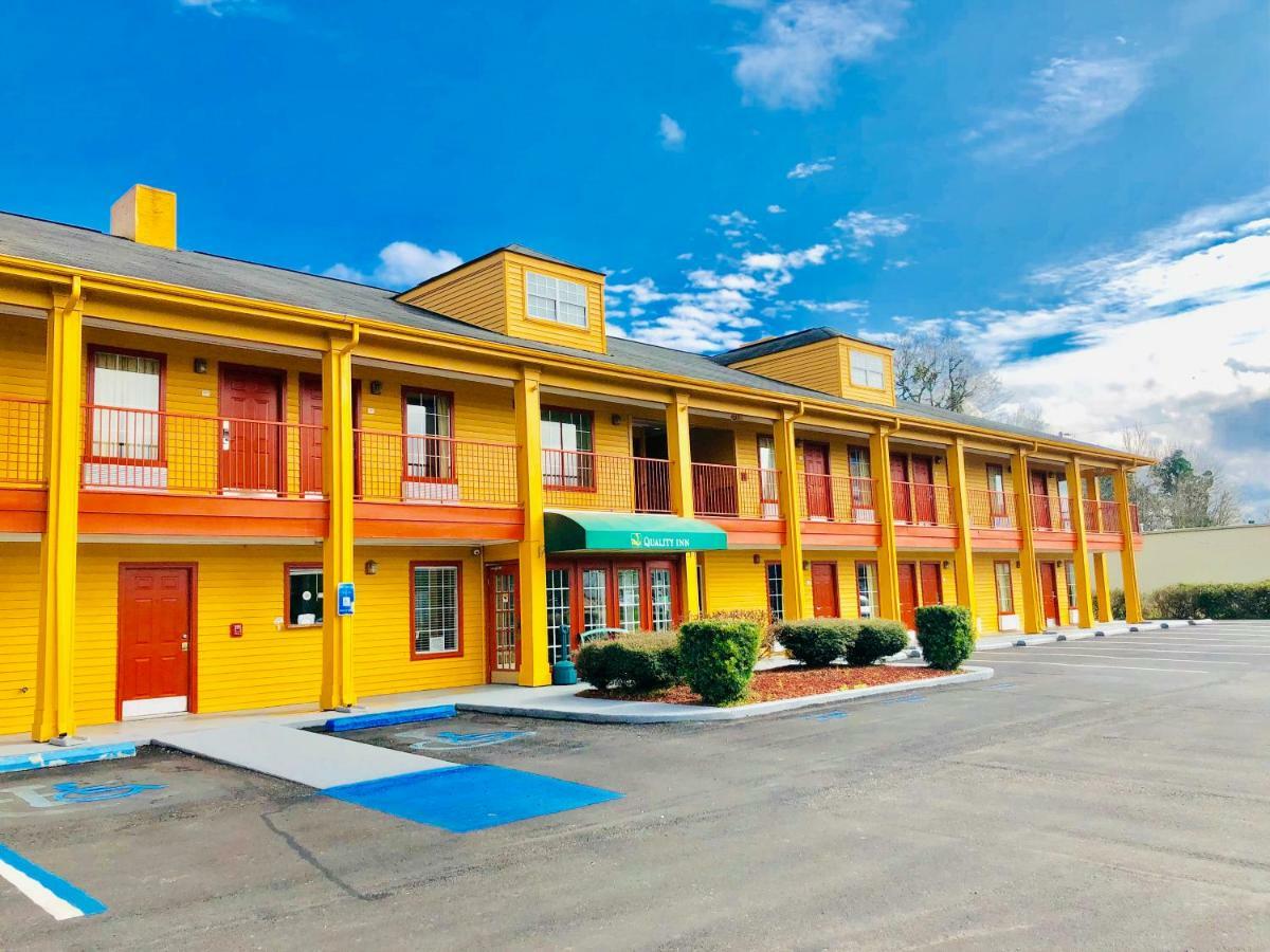 Baymont By Wyndham Selma Hotel Bagian luar foto